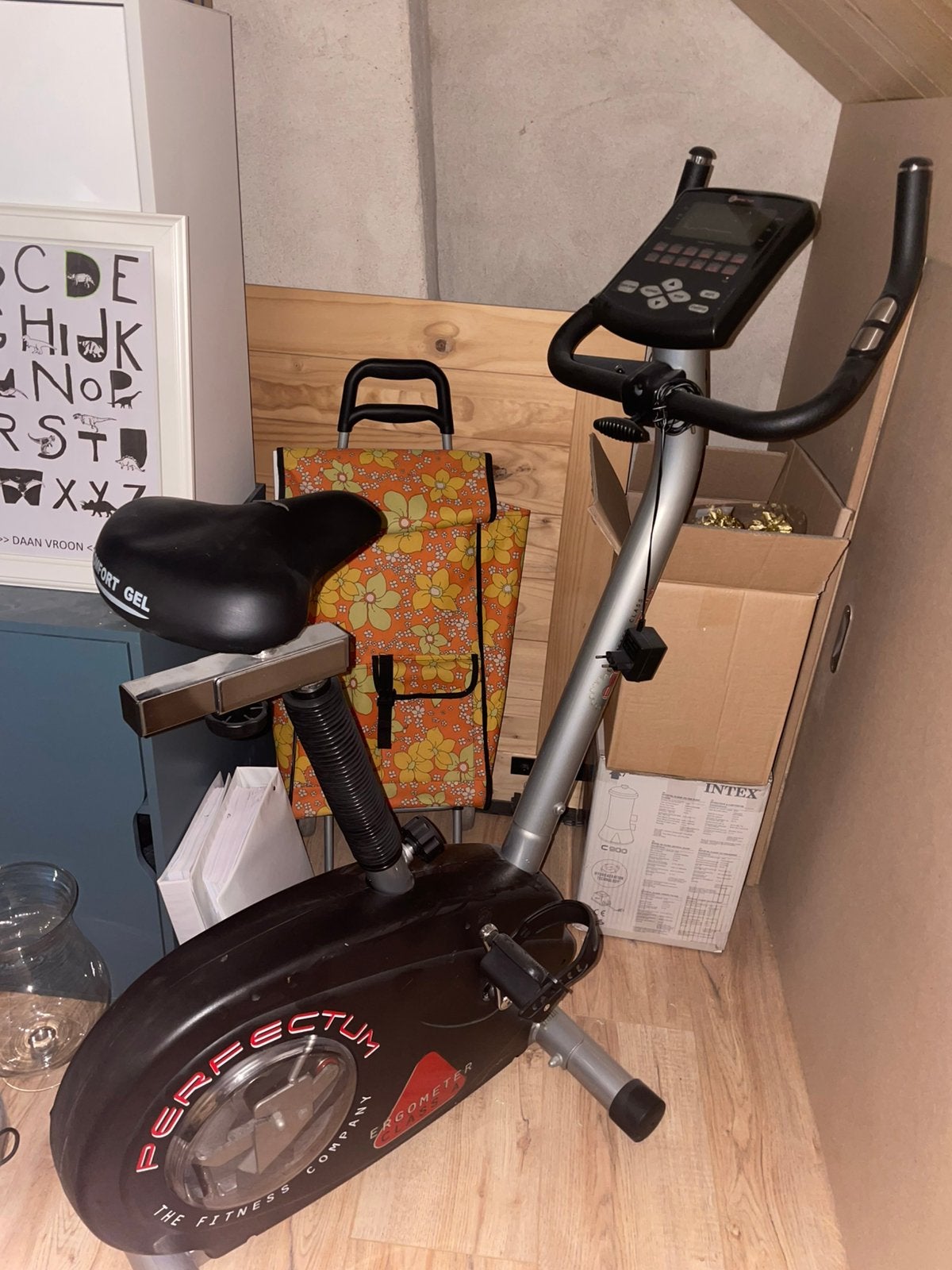 Perfectum Ergometer Hometrainer, Ophalen, Aluminium, Zo goed als nieuw, Benen