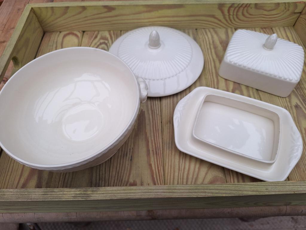 Wedgewood Edme soepterrine en botervloot ., Antiek en Kunst, Antiek | Porselein, Ophalen of Verzenden