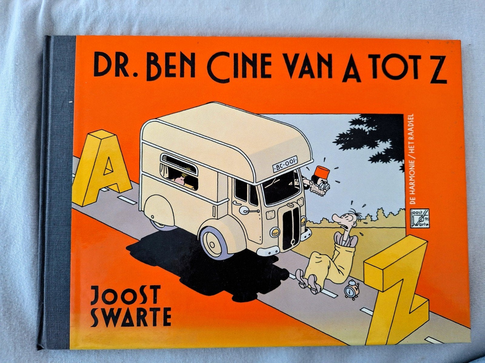 Dr. Ben Cine van A tot Z. Joost Swarte, Boeken, Ophalen of Verzenden, Zo goed als nieuw