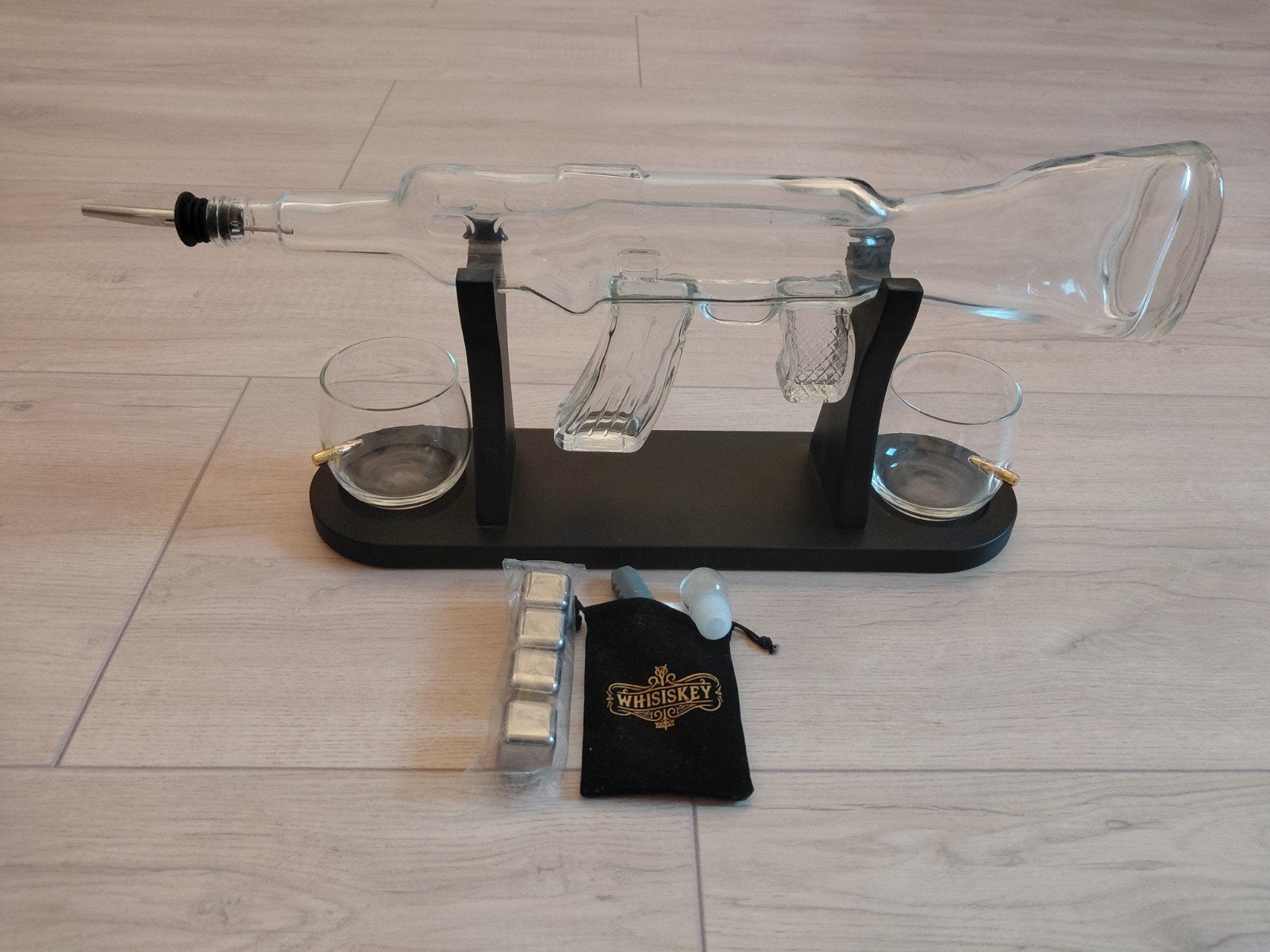 Whiskey Masters AK-47 Karaf Set - Luxe Decanteer Karaf, Ophalen, Nieuw, Meerkleurig, Overige merken