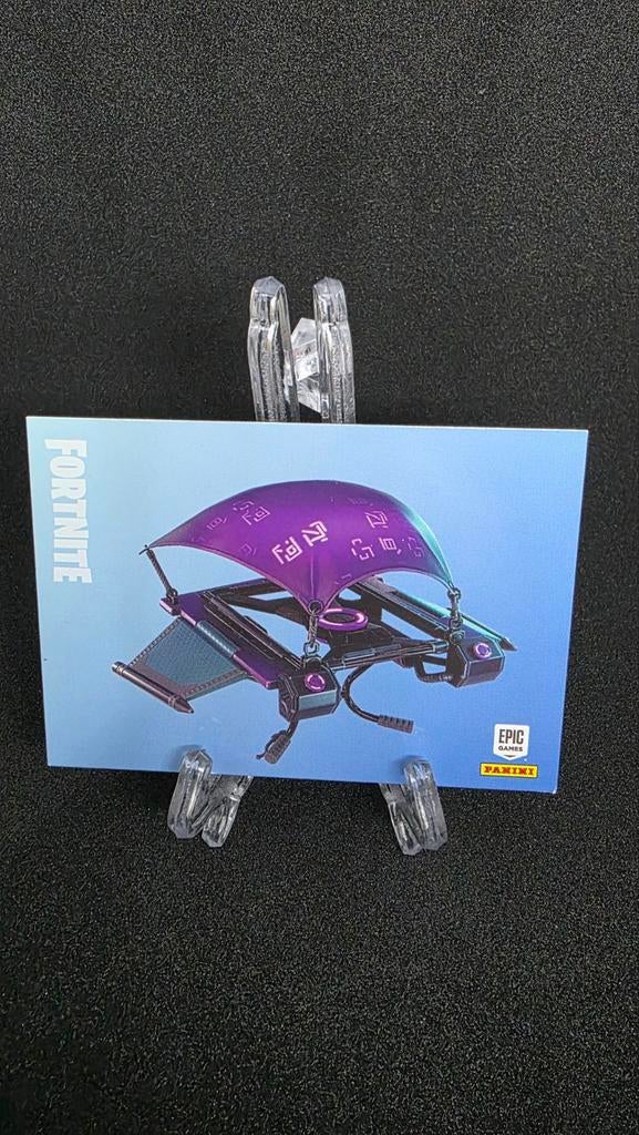 Fortnite Panini Trading Card - Dark Glyph Glider, Ophalen of Verzenden, Zo goed als nieuw, Losse kaart