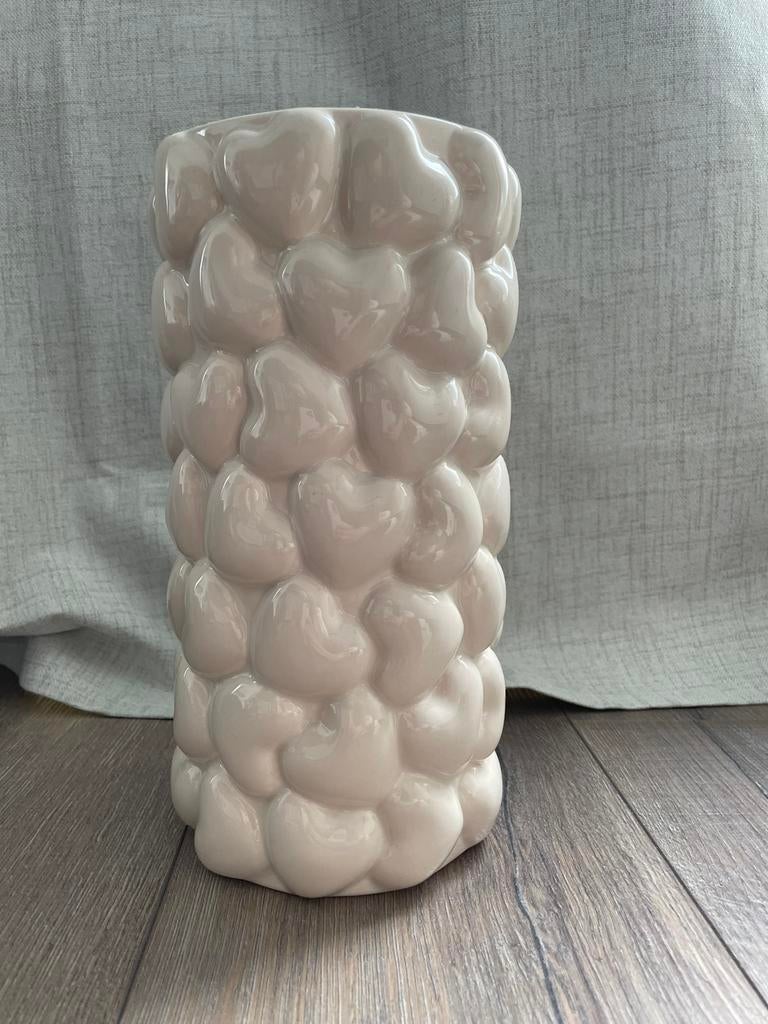 Bloemenvaas met hartjes, Huis en Inrichting, Woonaccessoires | Vazen, Ophalen, Zo goed als nieuw, Overige kleuren, Minder dan 50 cm
