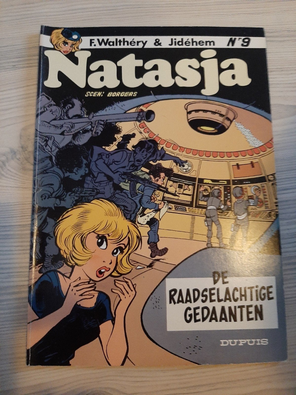 Natasja N9: De Raadselachtige Gedaanten - Stripboek, Ophalen of Verzenden