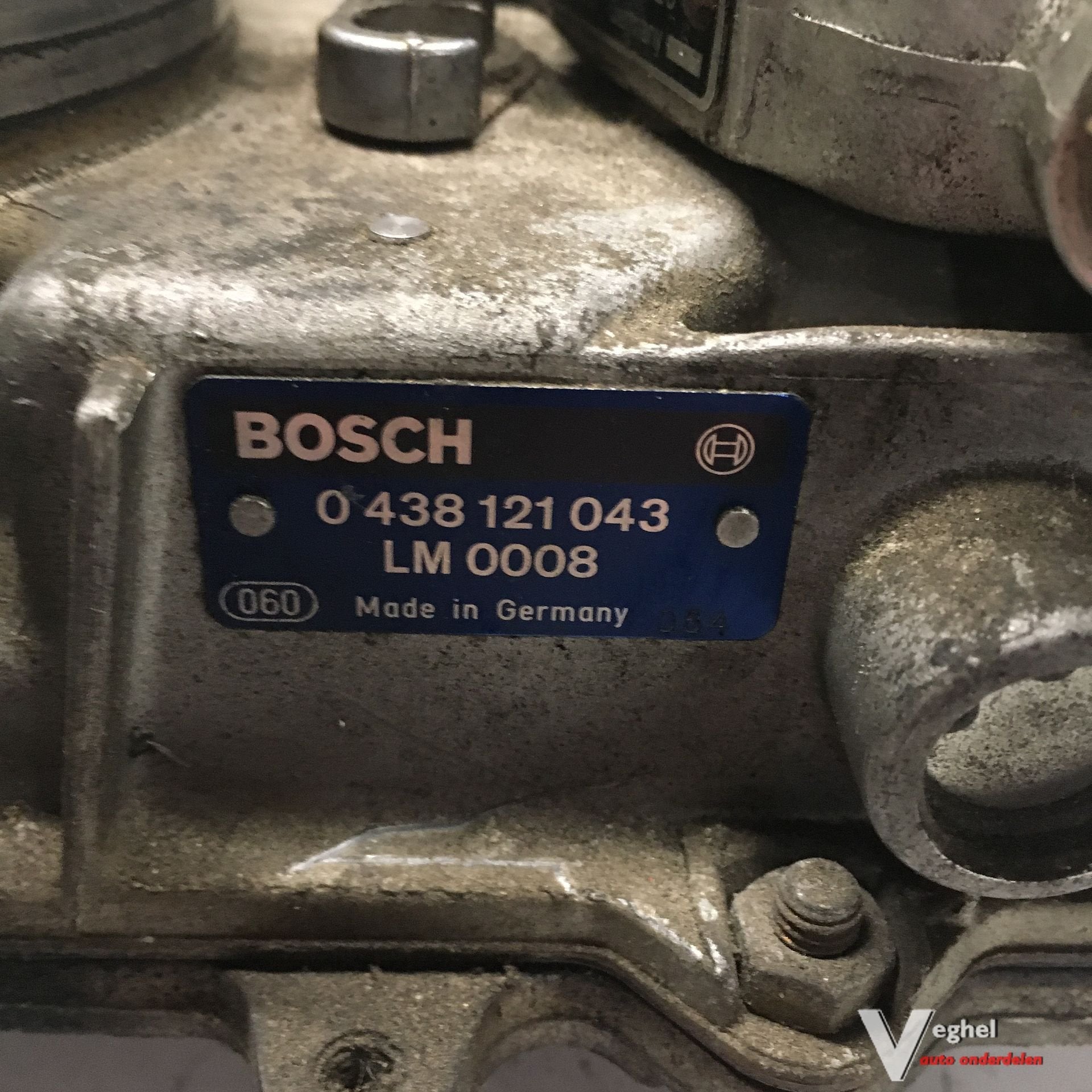 Mercedes W124  Spinnekop  Bosch 0438 121 043, Auto-onderdelen, Gebruikt, -, -, Ophalen of Verzenden