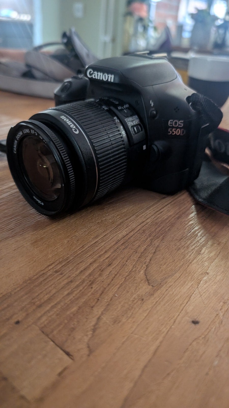 Canon EOS 550D Spiegelreflexcamera - Zo goed als nieuw, Ophalen of Verzenden