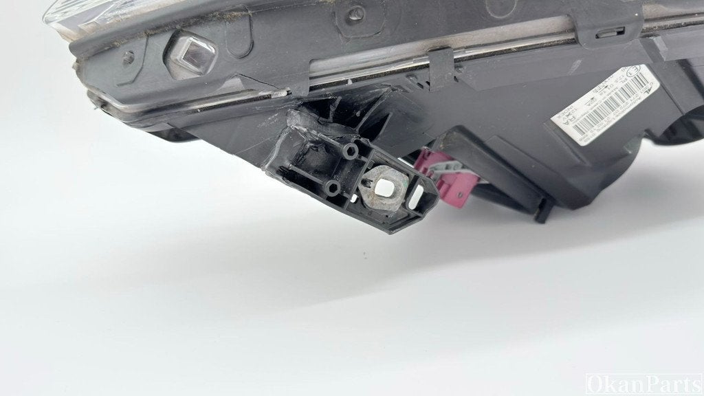 Mercedes B-klasse W246 Bi-Xenon koplamp rechts A2468207261, Gebruikt, Mercedes-Benz AG, Mercedes-Benz, Ophalen of Verzenden