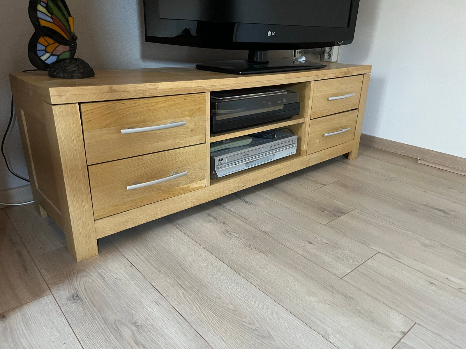 Massief eiken tv-meubel met lades en opbergvakken, Gebruikt, 100 tot 150 cm, Eikenhout, Ophalen of Verzenden