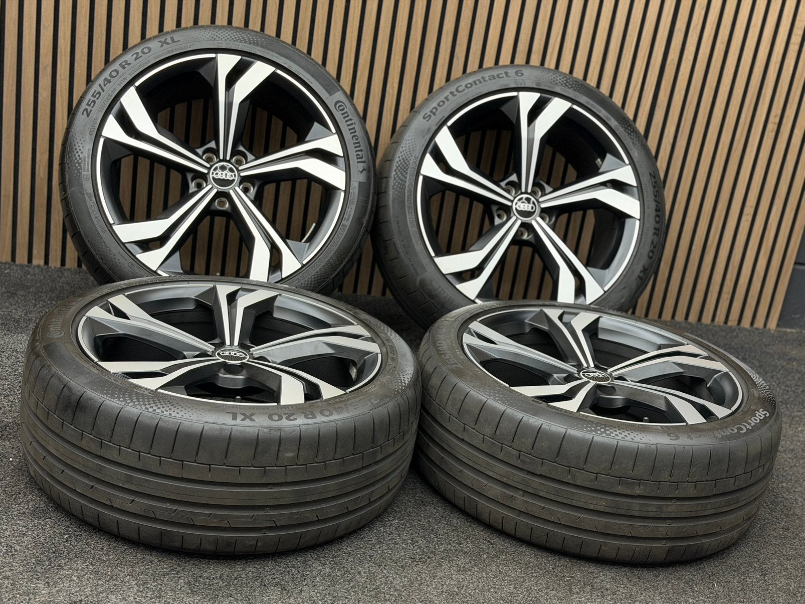 Originele 20 inch Audi Sport Q3 5x112 ET38 Continental AO, Ophalen, 255 mm, ., Banden en Velgen