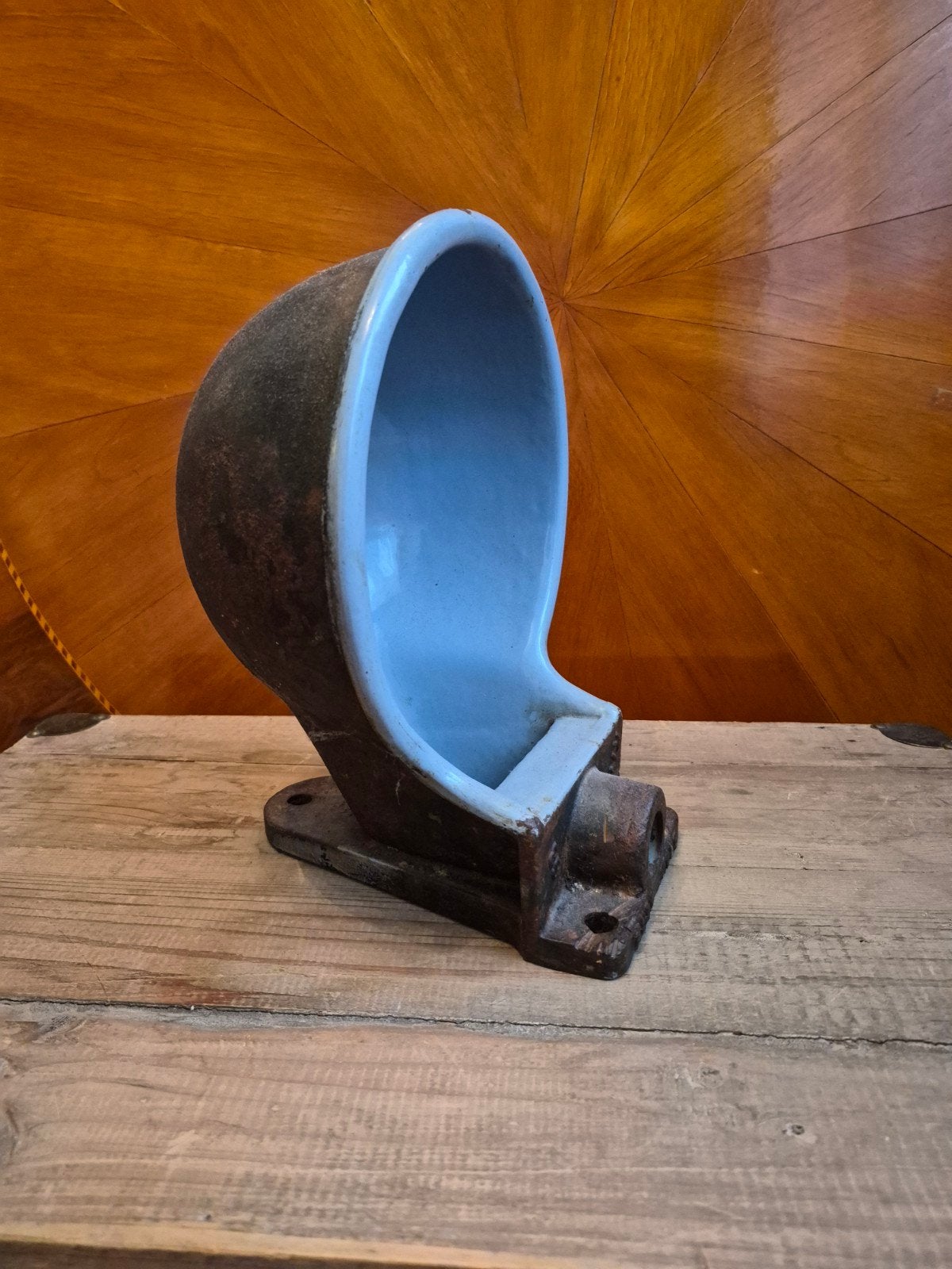 Antieke Gietijzeren Koeiendrinkbak met Blauw Emaille, Ophalen of Verzenden