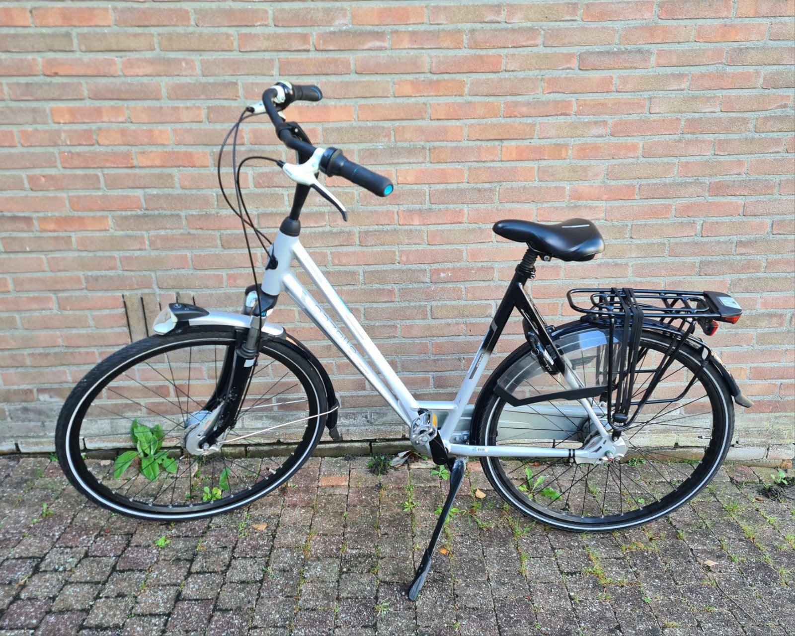 Gazelle Eclipse Comfort C08 damesfiets - Famehoogte 57 cm, Fietsen en Brommers, Ophalen, Gebruikt, Versnellingen, 56 cm of meer