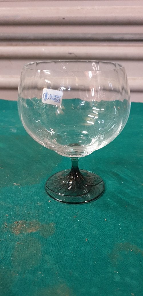 glas op voet schott zwiesel, Verzamelen, Glas en Borrelglaasjes, Ophalen of Verzenden, 'T Olde Gre-j, Info@toldegrej.nl, Endepoelstraat 20f Didam