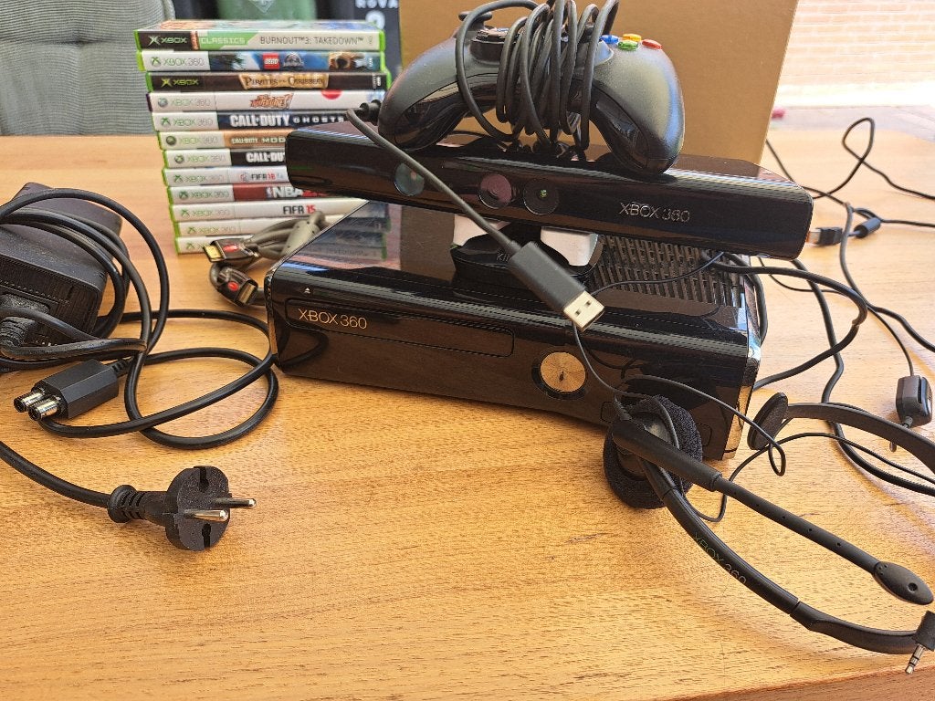 XBOX 360 KINECT, Spelcomputers en Games, Games | Xbox 360, Gebruikt, 1 speler, Vanaf 3 jaar, Ophalen