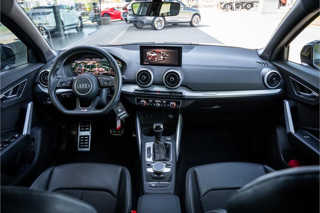 Audi Q2 35 TFSI S-line * Virtual Cockpit * 18" S-Design velg, 12 maanden, 4 cilinders, Leder en Stof, Zwart