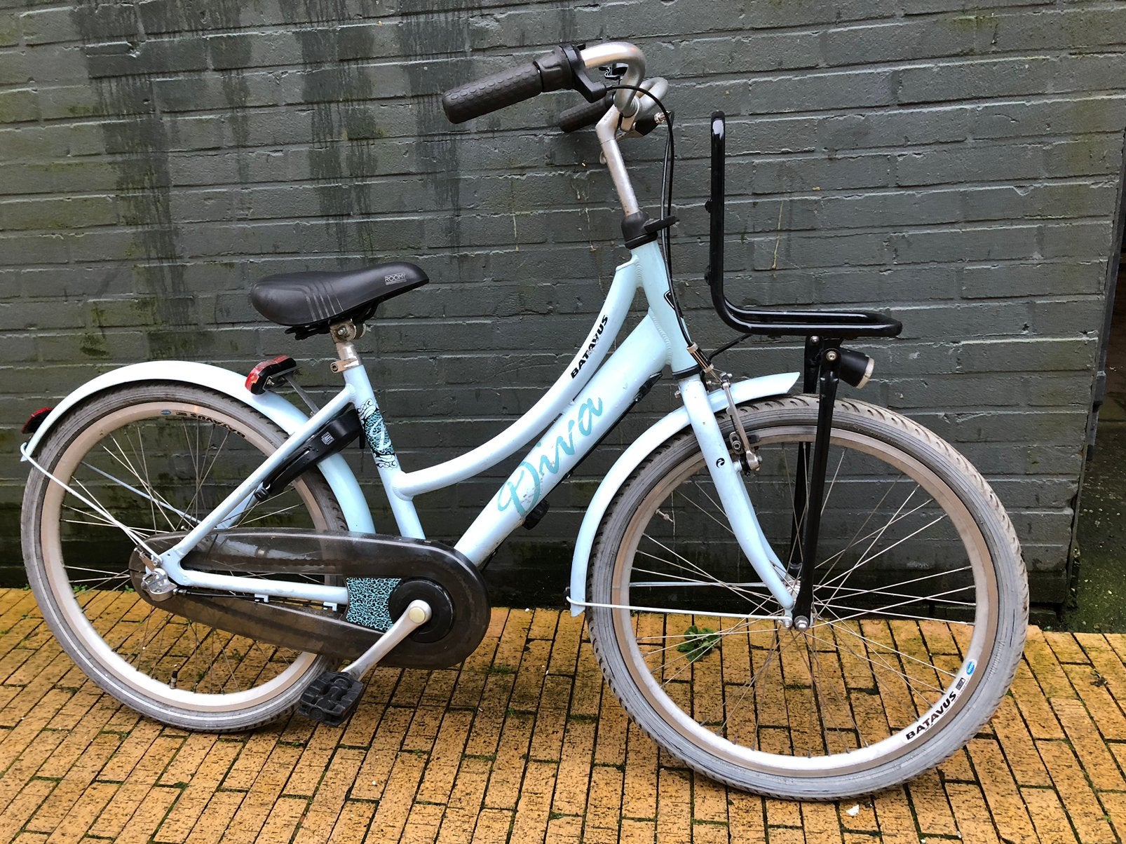2x meisjesfiets 24 inch: Batavus Diva + Volare, Fietsen en Brommers, Ophalen, Terugtraprem, Versnellingen, Gebruikt