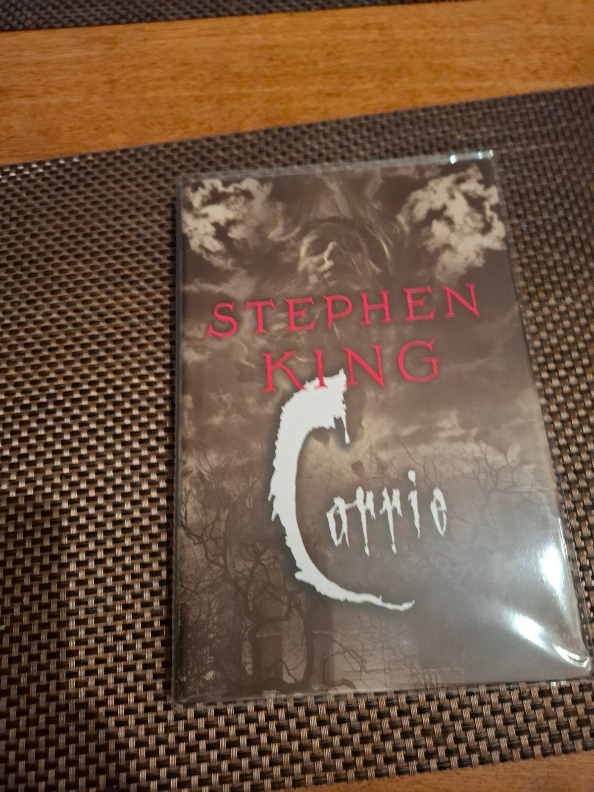 Stephen King - Carrie (1974), Ophalen of Verzenden, Zo goed als nieuw, Stephen King