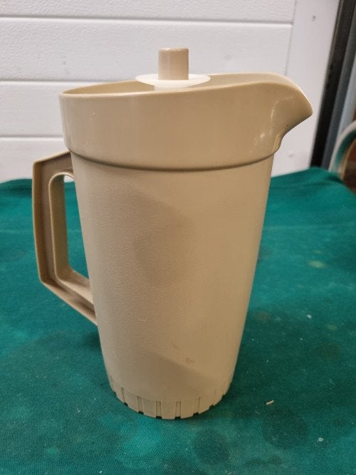 tupperware schenkkan lekvrij, Ophalen of Verzenden, 'T Olde Gre-j, Info@toldegrej.nl, Endepoelstraat 20f Didam