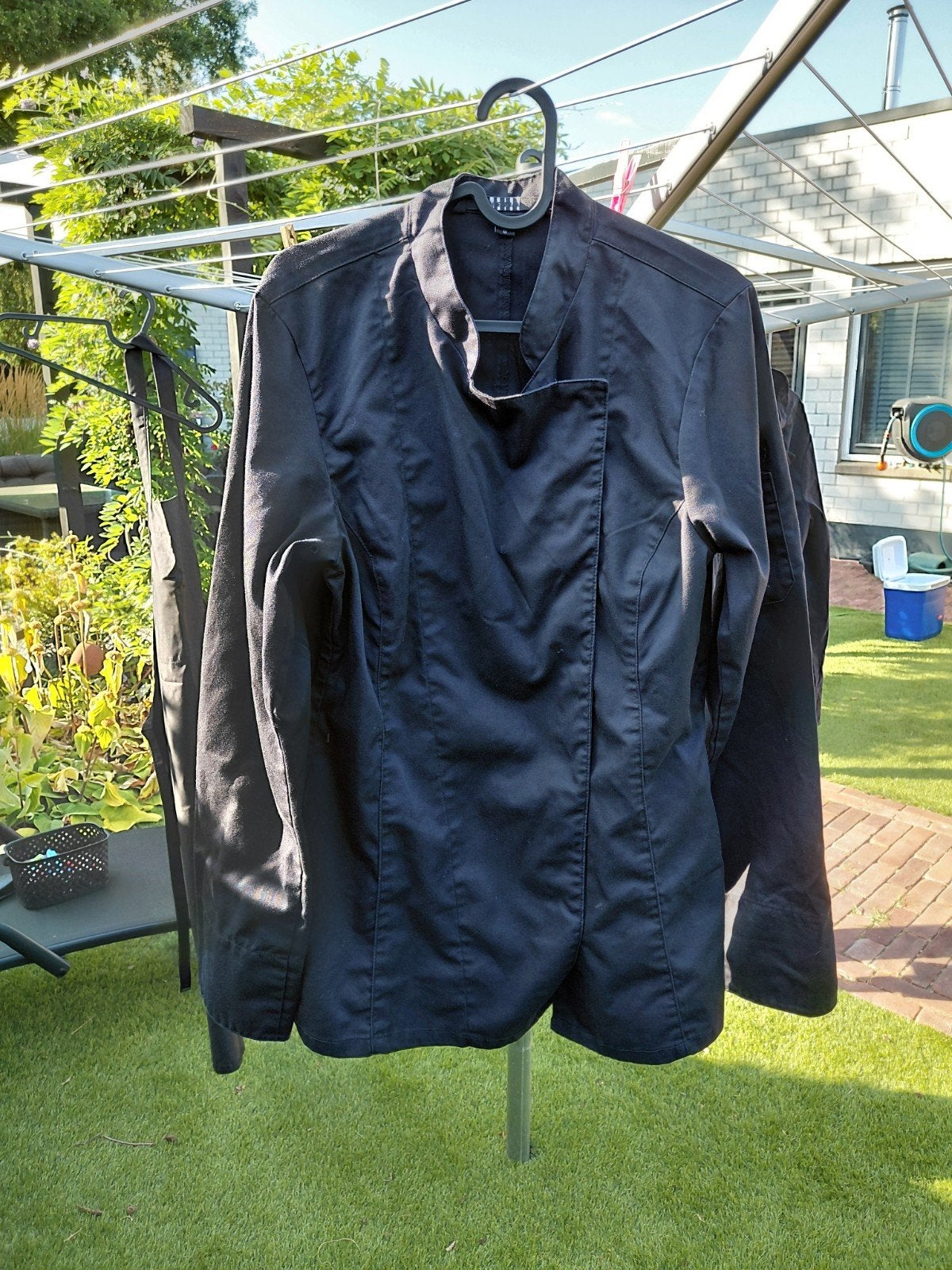 Koks kleding set (2x) + pet + schorten (1x nieuw), Ophalen, Zo goed als nieuw