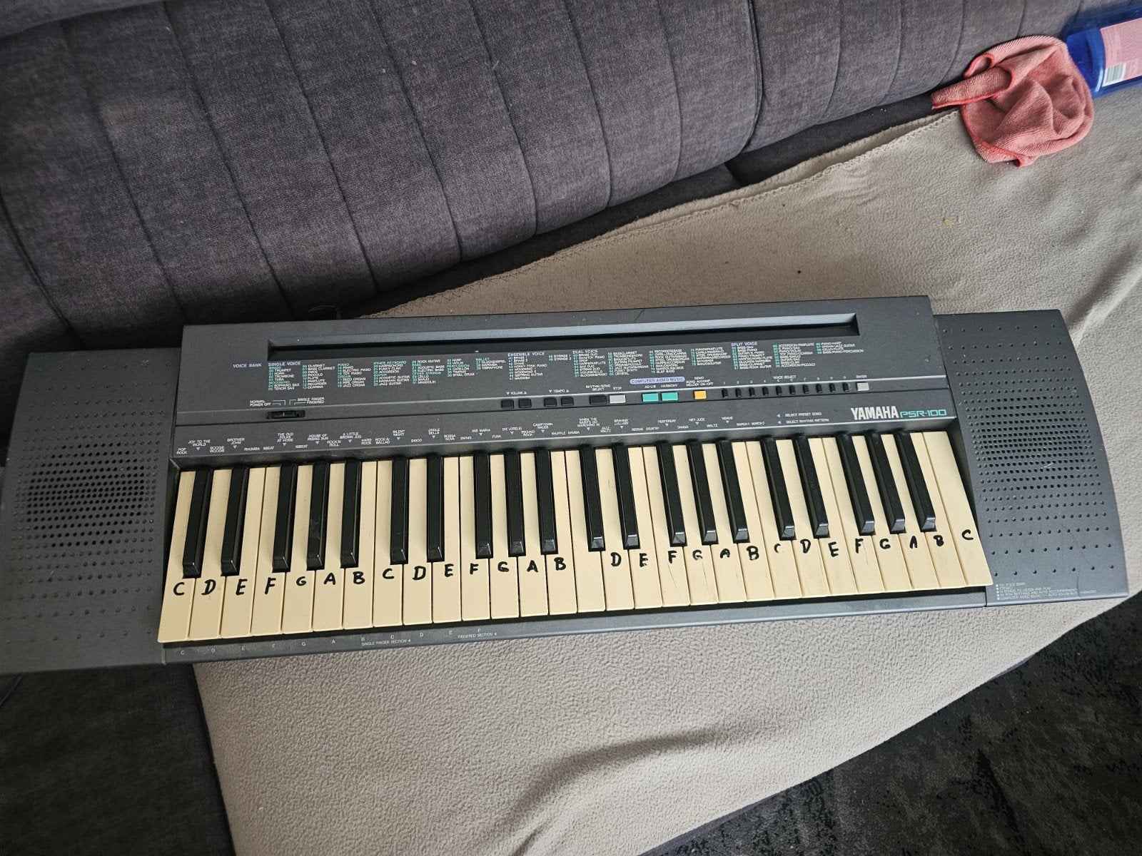 Yamaha PSR-100 Portable Keyboard - Ideaal voor beginners, Muziek en Instrumenten, Ophalen of Verzenden, Gebruikt, 49 toetsen, Yamaha