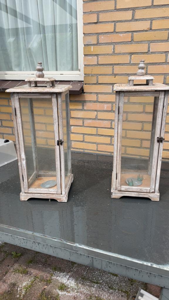 Set van 2 houten lantaarns met glazen panelen, Ophalen, Gebruikt, Wit, Vintage