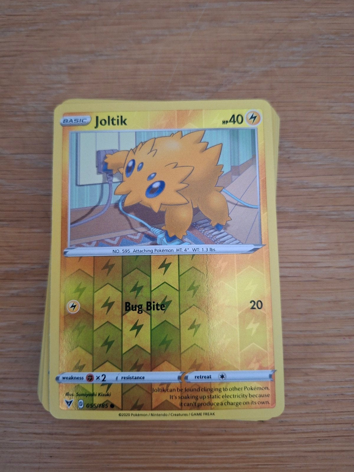 Joltik 055/185 Reverse Holo Vivid Voltage Pokémon Kaart, Ophalen of Verzenden, Zo goed als nieuw, Losse kaart, Foil