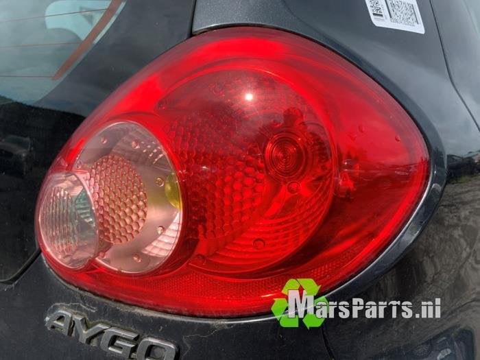 Achterlicht rechts van een Toyota Aygo, Gebruikt, -, -, Ophalen of Verzenden
