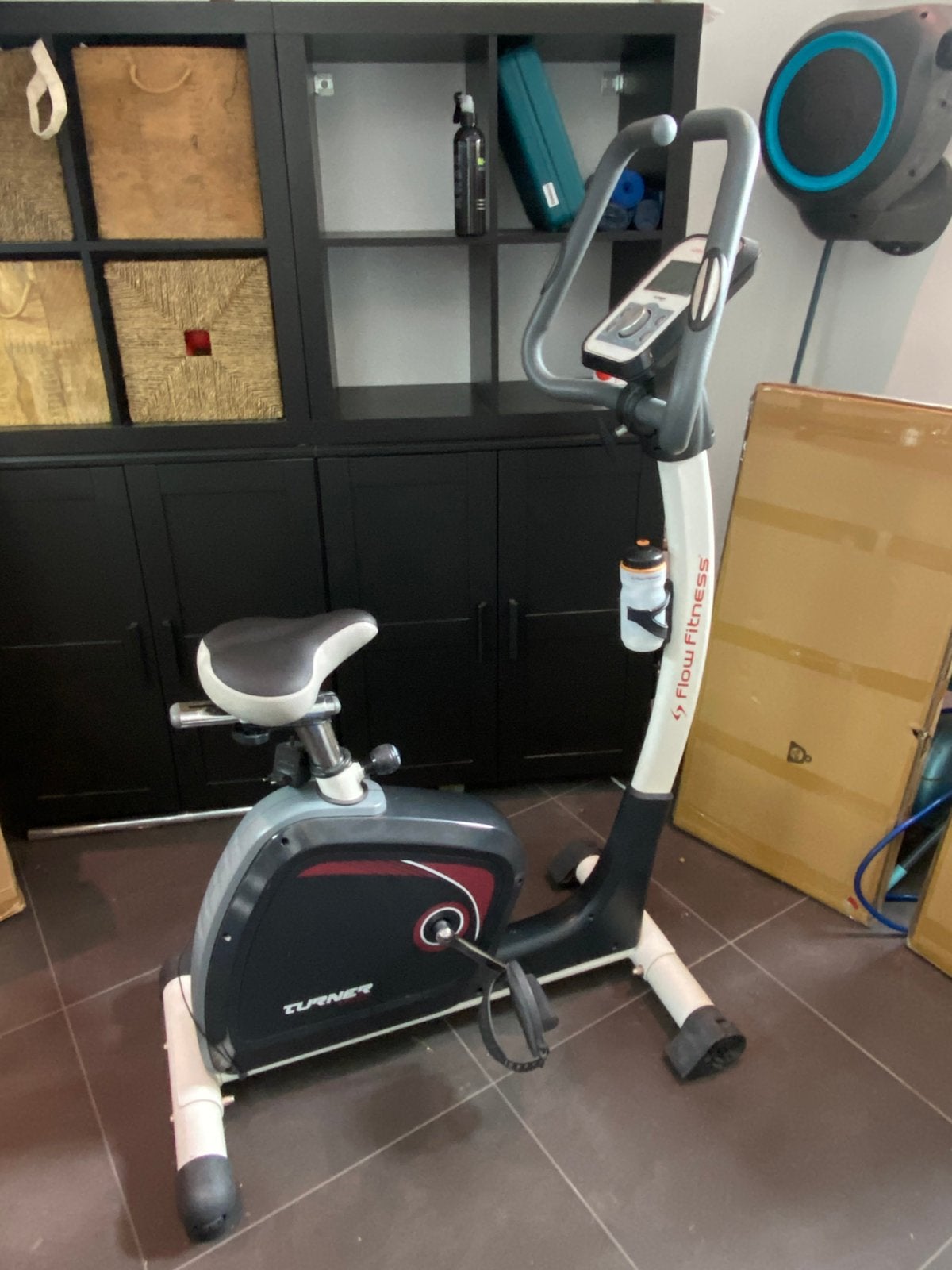 Flow Fitness Turner DHT250 hometrainer, Sport en Fitness, Ophalen, Zo goed als nieuw, Hometrainer