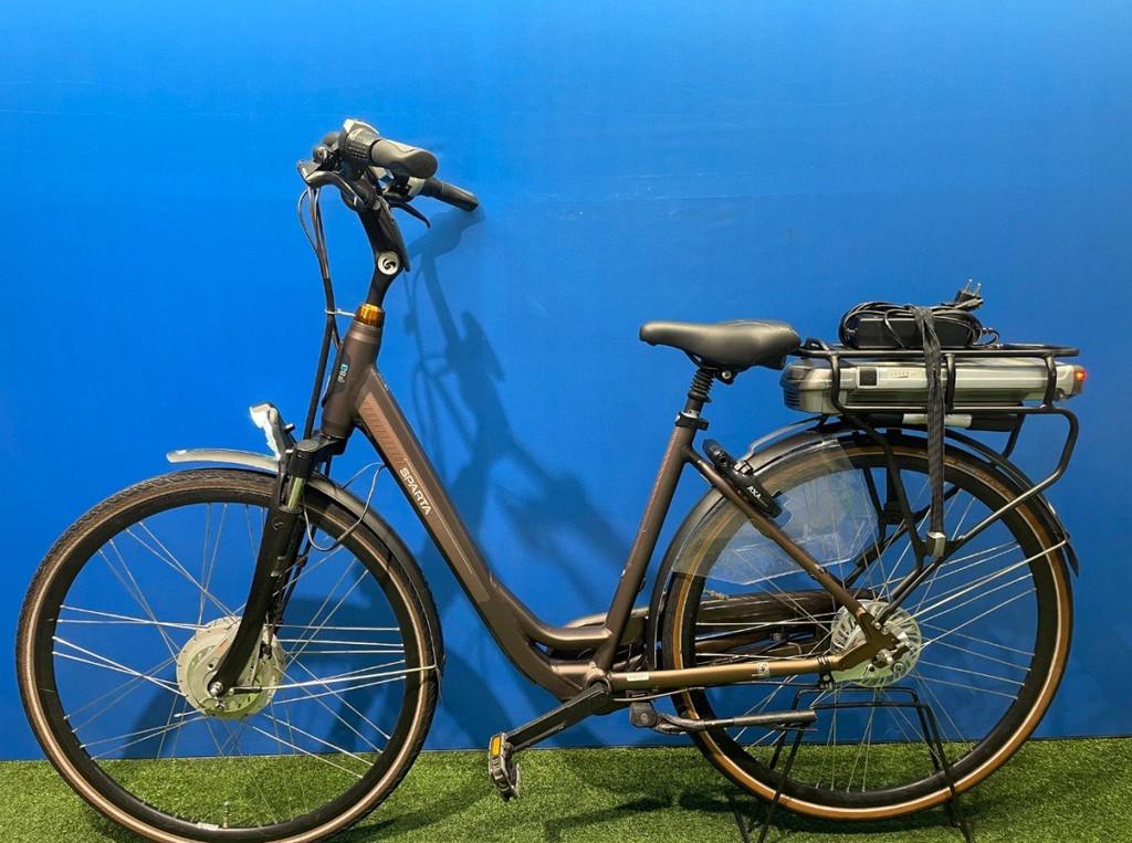 Sparta F8e -380-MEENEEMPRIJS Lage instap Bruin 53 49cm 2018, Sparta, Gebruikt, -, - 0
-, NL