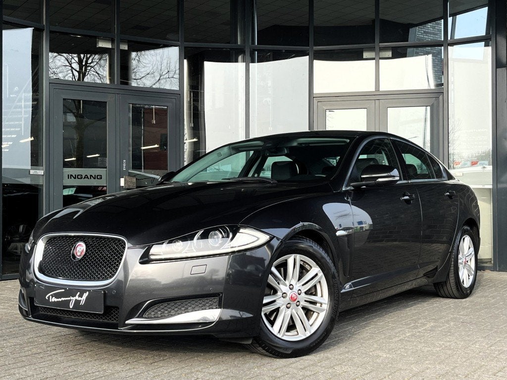 Jaguar XF 2.2D BUS. ED. - LEDER - CAMERA - ORG. NL., Auto's, Jaguar, Bedrijf, XF, ABS, Airbags, Airconditioning, Bluetooth, Boordcomputer