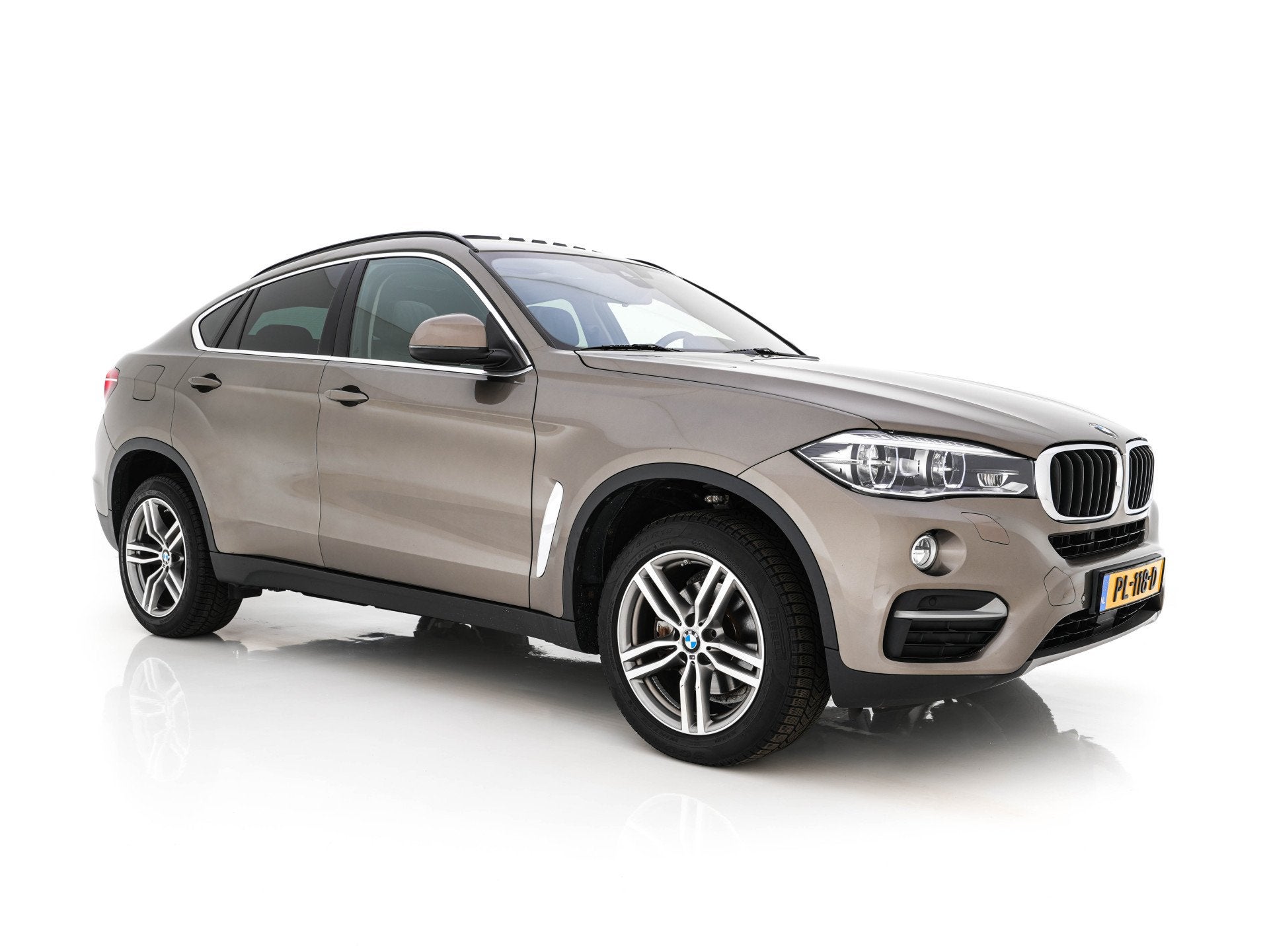 BMW X6 xDrive30d High Executive (INCL-BTW) Aut. *PANO | LEAT, Auto's, BMW, Automaat, Gebruikt, 2993 cc, 4 stoelen