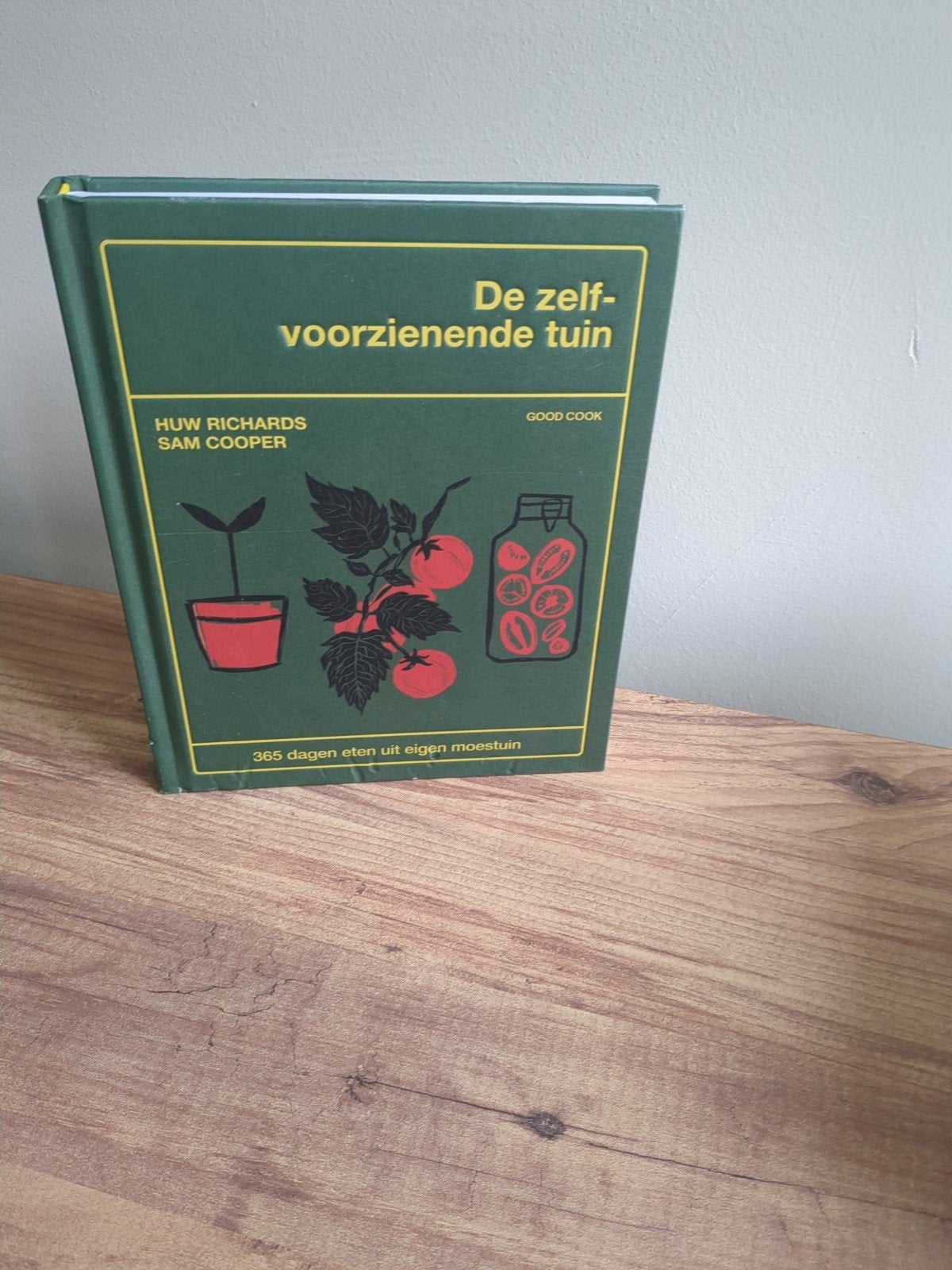 De Zelfvoorzienende Tuin: 365 dagen eten uit eigen moestuin, Ophalen of Verzenden, Gelezen, Huw Richards, Sam Cooper, Moestuin