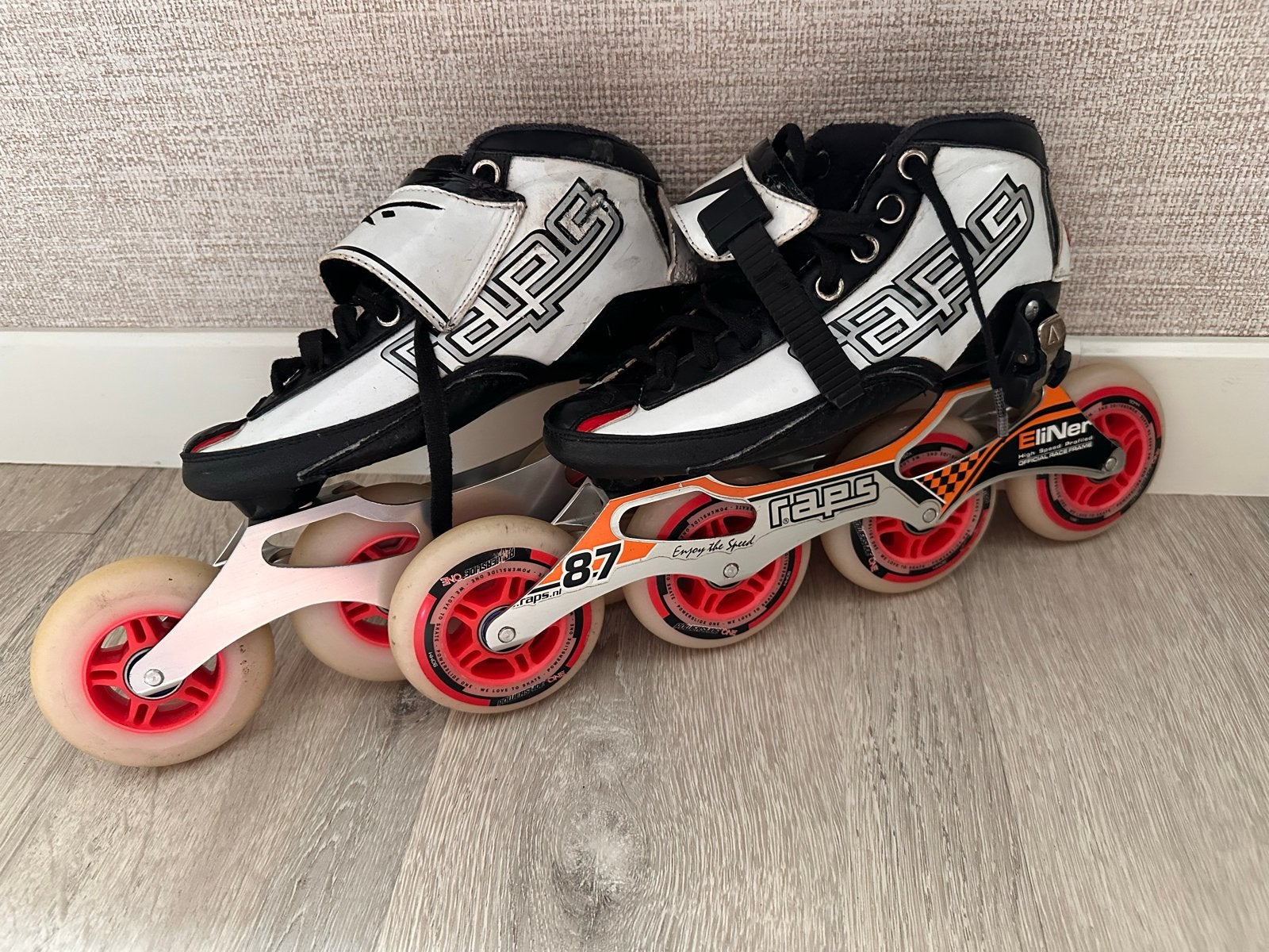 Raps skeelers maat 35 met 4x 90mm wielen Powerslide One, Ophalen of Verzenden, Zo goed als nieuw