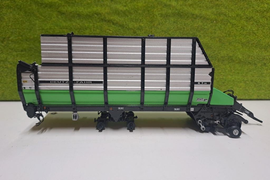 Deutz Fahr K 7.39 Universal Hobbies Onderdelen, Ophalen of Verzenden, Gebruikt, Tractor of Landbouw, Universal Hobbies