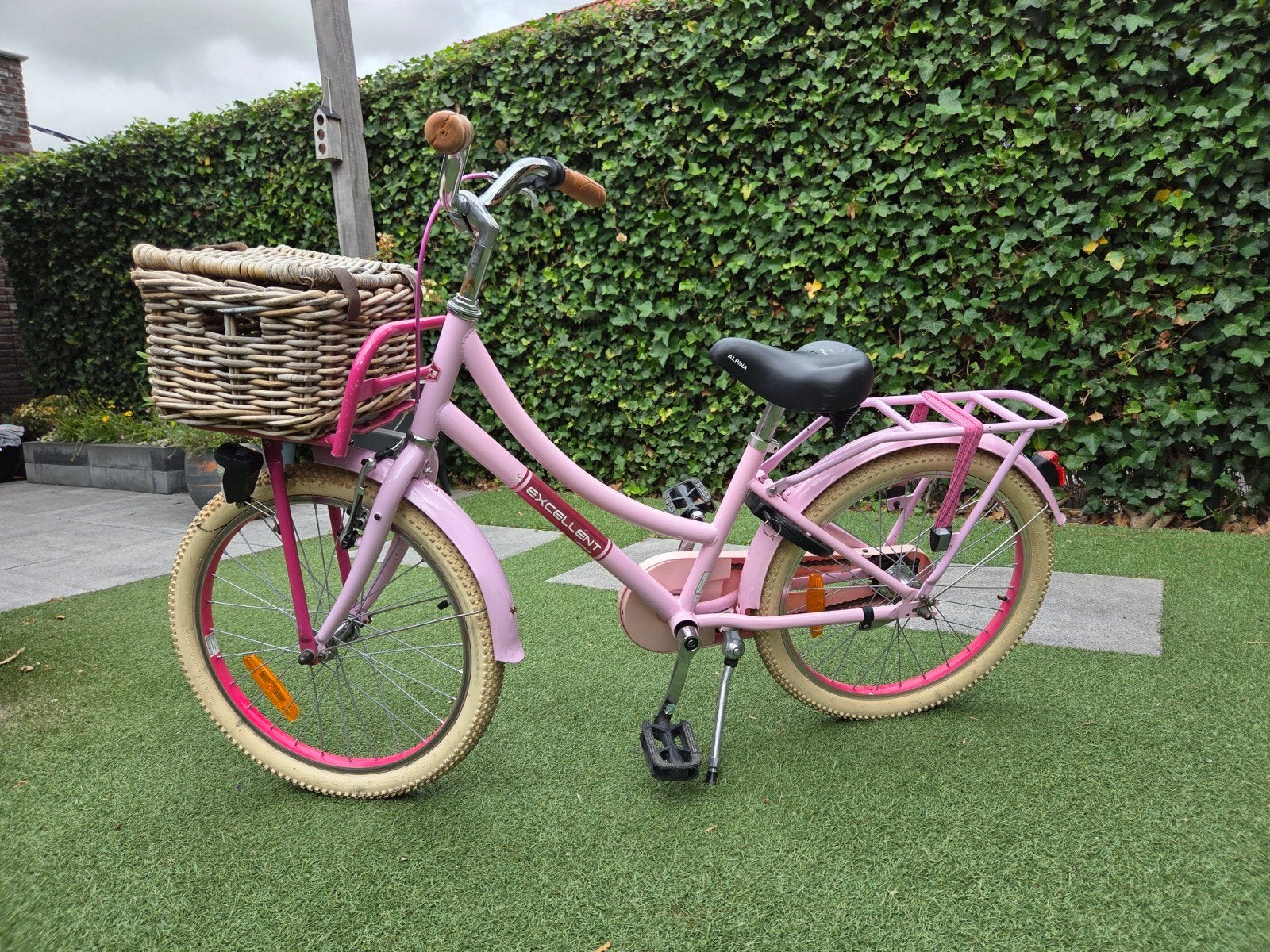 Volare Excellent kinderfiets met hand- en terugtraprem, Ophalen, Gebruikt, Volare, Terugtraprem