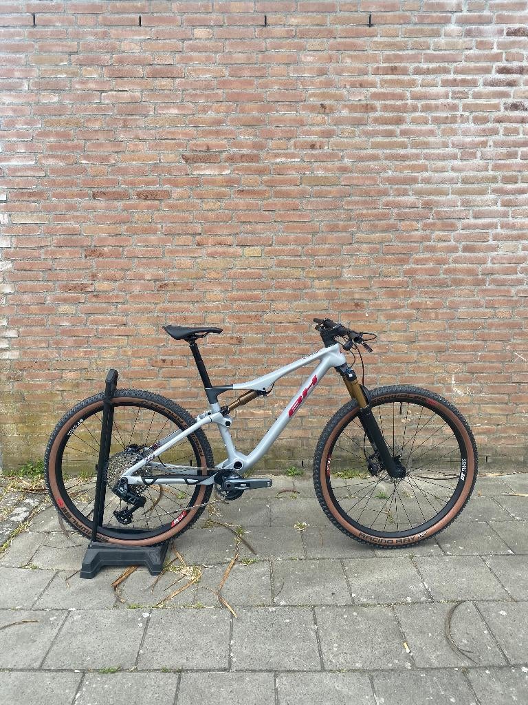 BH Lynx Race 9.0 EVO Custom Build Maat M FOX Sram Schwalbe, Fietsen en Brommers, Fietsen | Mountainbikes en ATB, Nieuw, Heren