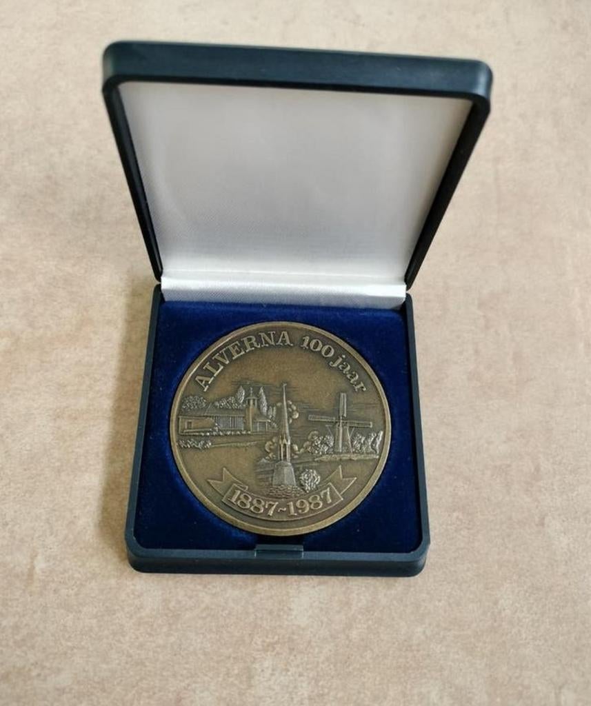 Alverna 100 jaar herdenkingsmunt 1887-1987, Ophalen of Verzenden, Overige materialen, Nederland