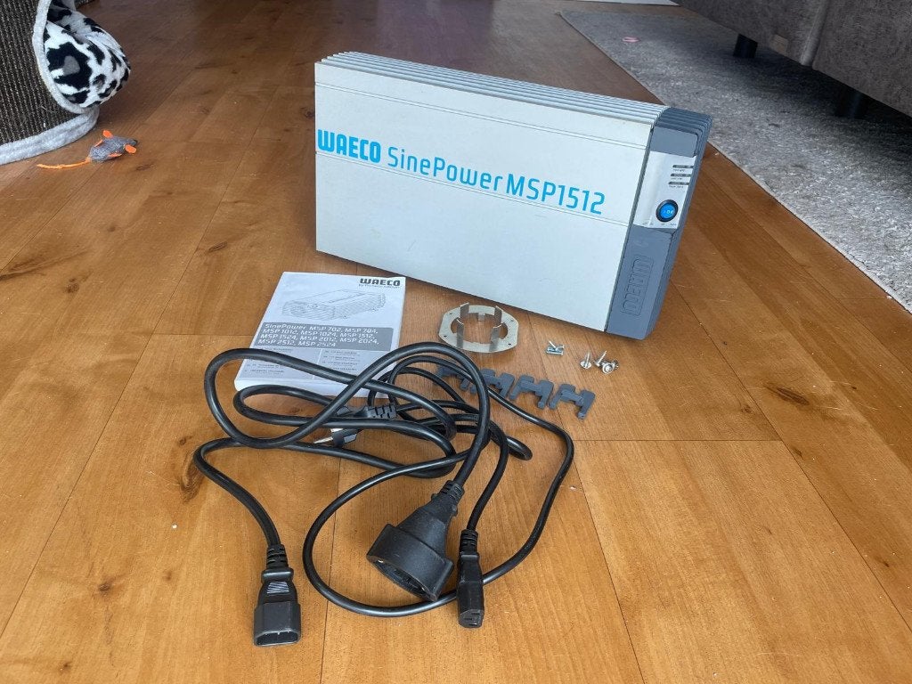 Waeco Dometic Sinepower MSP1512 3000W omvormer 12V 230V, Ophalen of Verzenden, Zo goed als nieuw