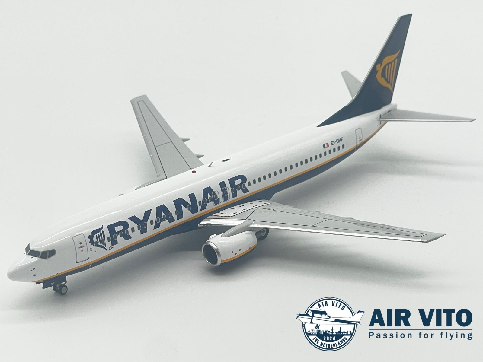 Ryanair Boeing 737-800 (oude versie zonder winglets) 1:200, Schaalmodel, ., Nieuw, Ophalen of Verzenden