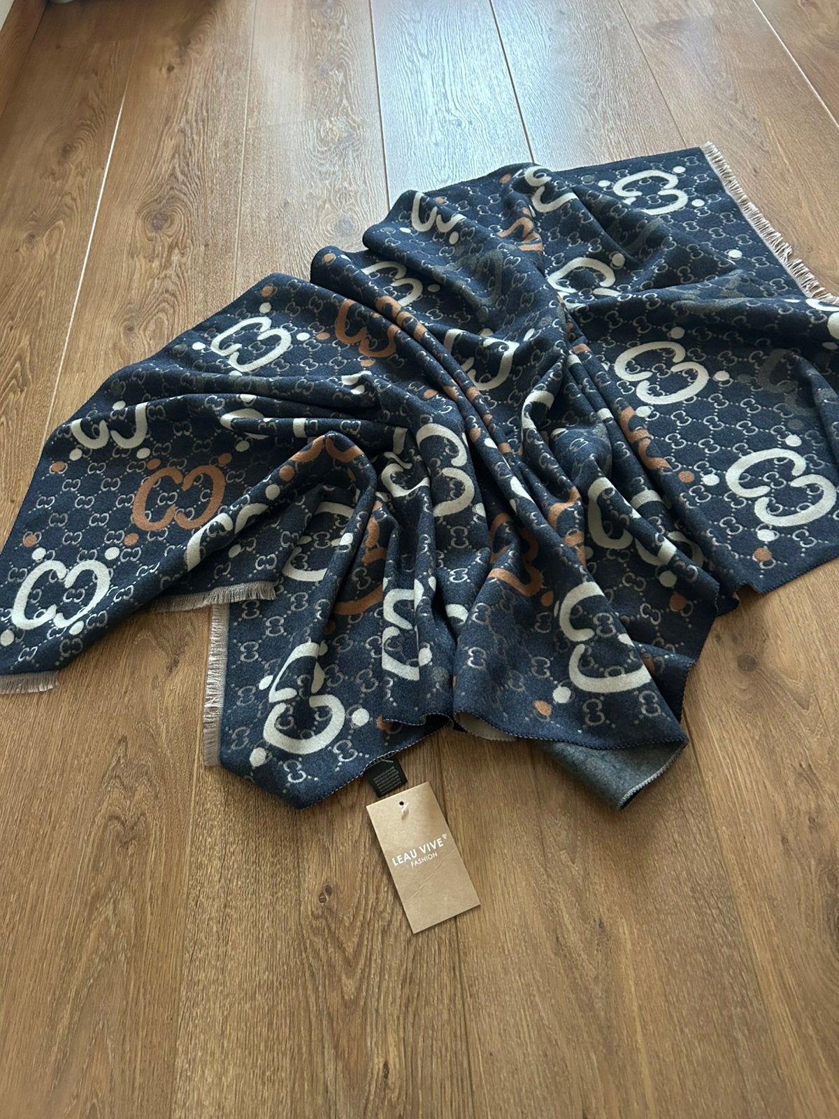 Sjaal Leau vive fashion, Ophalen of Verzenden, Nieuw, Sjaal