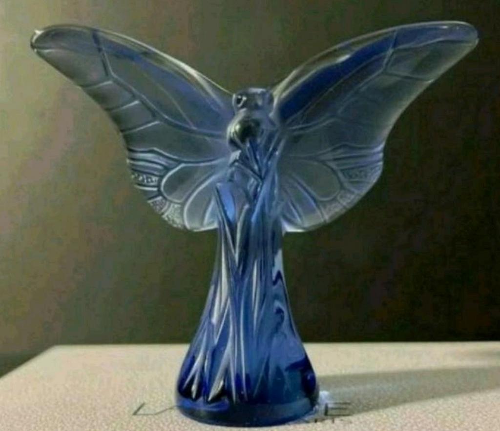 Lalique Blue Butterfly, Antiek en Kunst, Ophalen of Verzenden