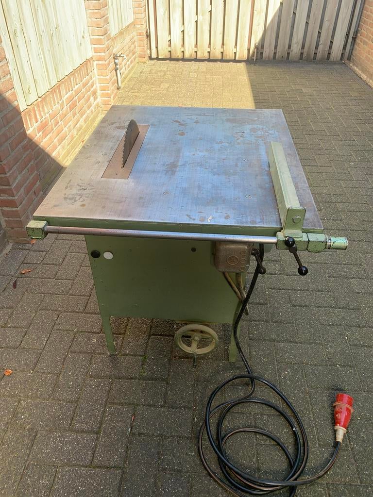 Zaagmachine krachtstroom 4pk, zaagtafel 90x75cm, Ophalen, Gebruikt, Cirkelzaag, 70 mm of meer