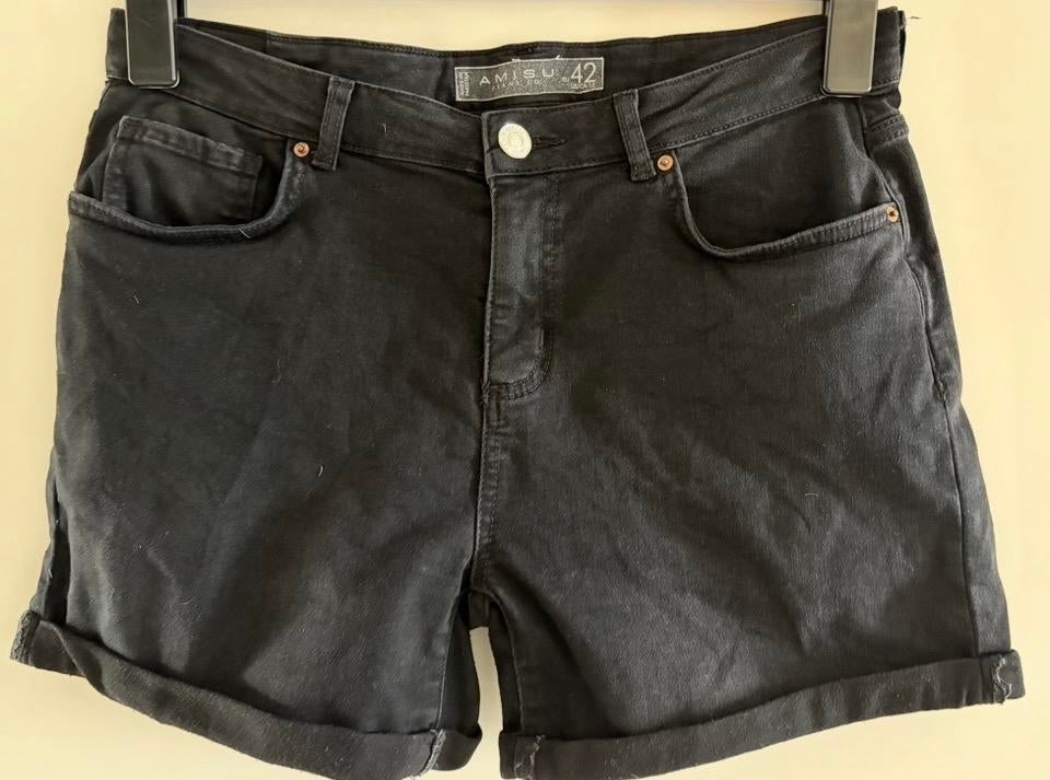 Zwarte denim shorts van Amisu, maat 42, Kort, Zwart, Maat 42/44 (L), Ophalen of Verzenden