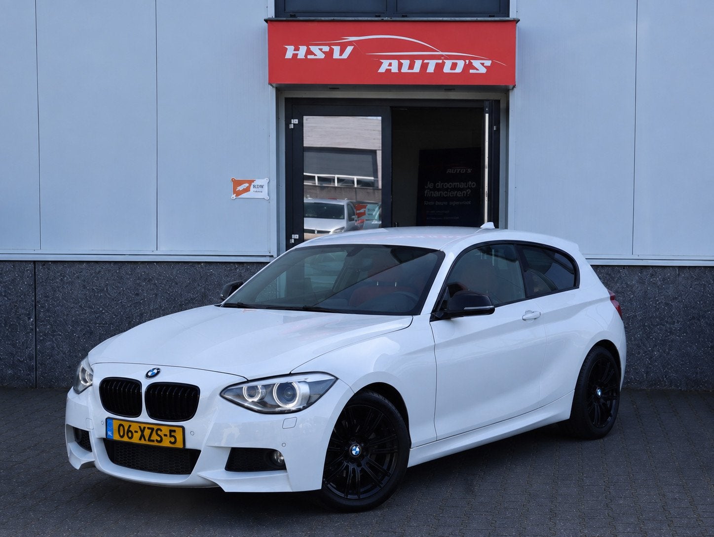 BMW 1-serie 116i Upgrade Edition M-sport navi LEER org NL, 1-Serie, Euro 5, Gebruikt, 4 cilinders