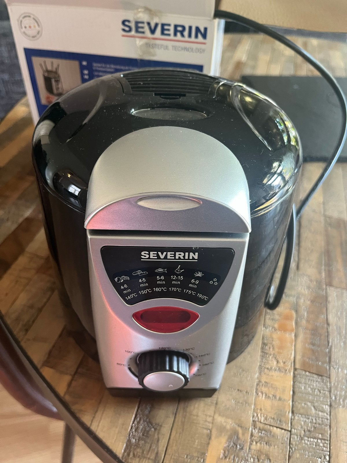 Severin Mini-Friteuse / Fondue - Zo goed als nieuw, Minder dan 1 liter, Ophalen of Verzenden, Zo goed als nieuw