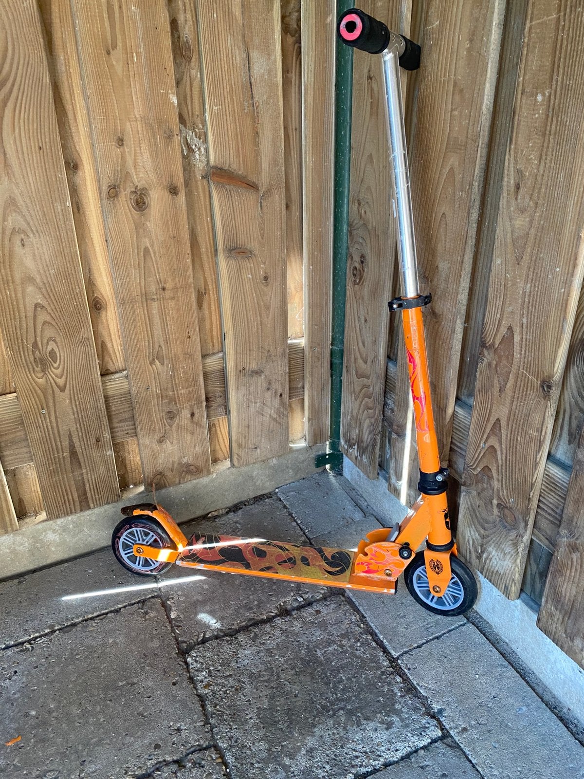 Hot Wheels Step – Oranje | Kinderstep | In Goede Staat, Ophalen, Zo goed als nieuw, Gewone step
