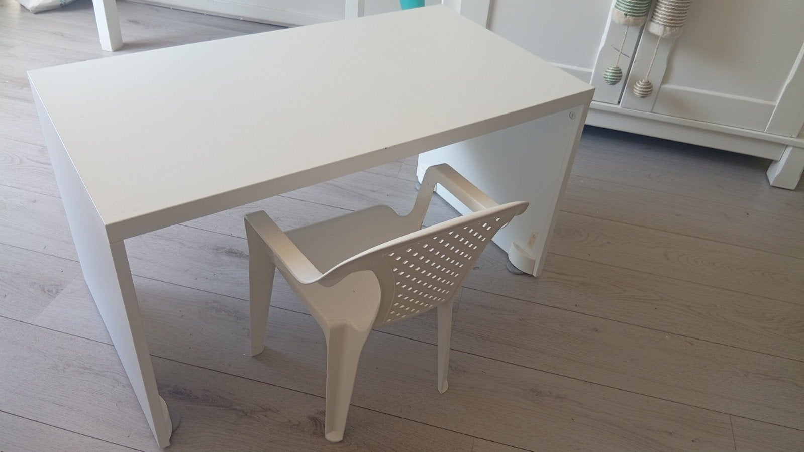 kinder bureau ikea, Ophalen, Zo goed als nieuw