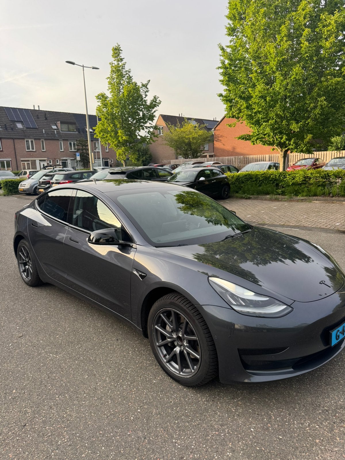 Tesla Model 3 239 kW / 326 PK Grijs, Auto's, Tesla, Automaat, Achterwielaandrijving, Zwart, Elektrisch