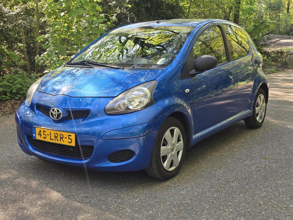 Toyota Aygo 1.0-12V Comfort | AIRCO | APK 28-04-27, Auto's, Toyota, Voorwielaandrijving, Gebruikt, 68 pk, Origineel Nederlands