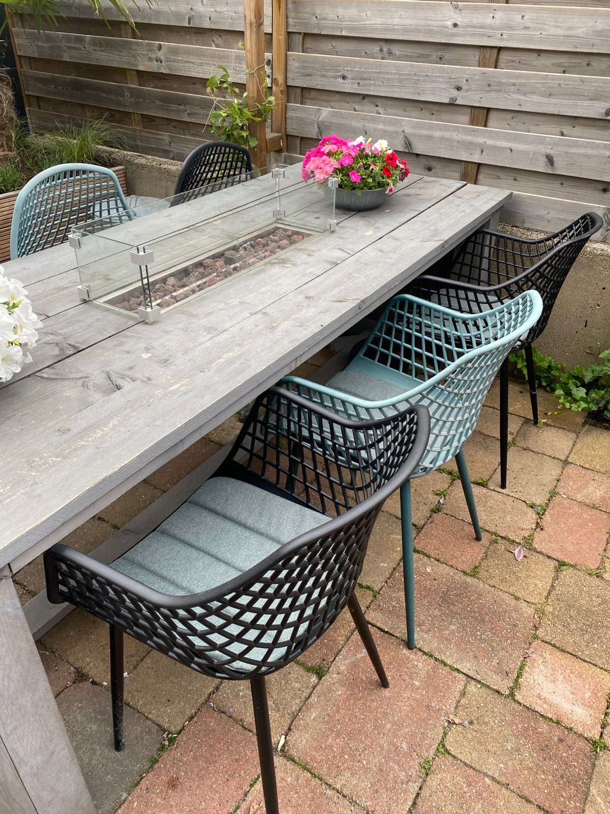 Steigerhouten tafel met sfeervolle haard, Ophalen, Gebruikt, Rechthoekig, Hout