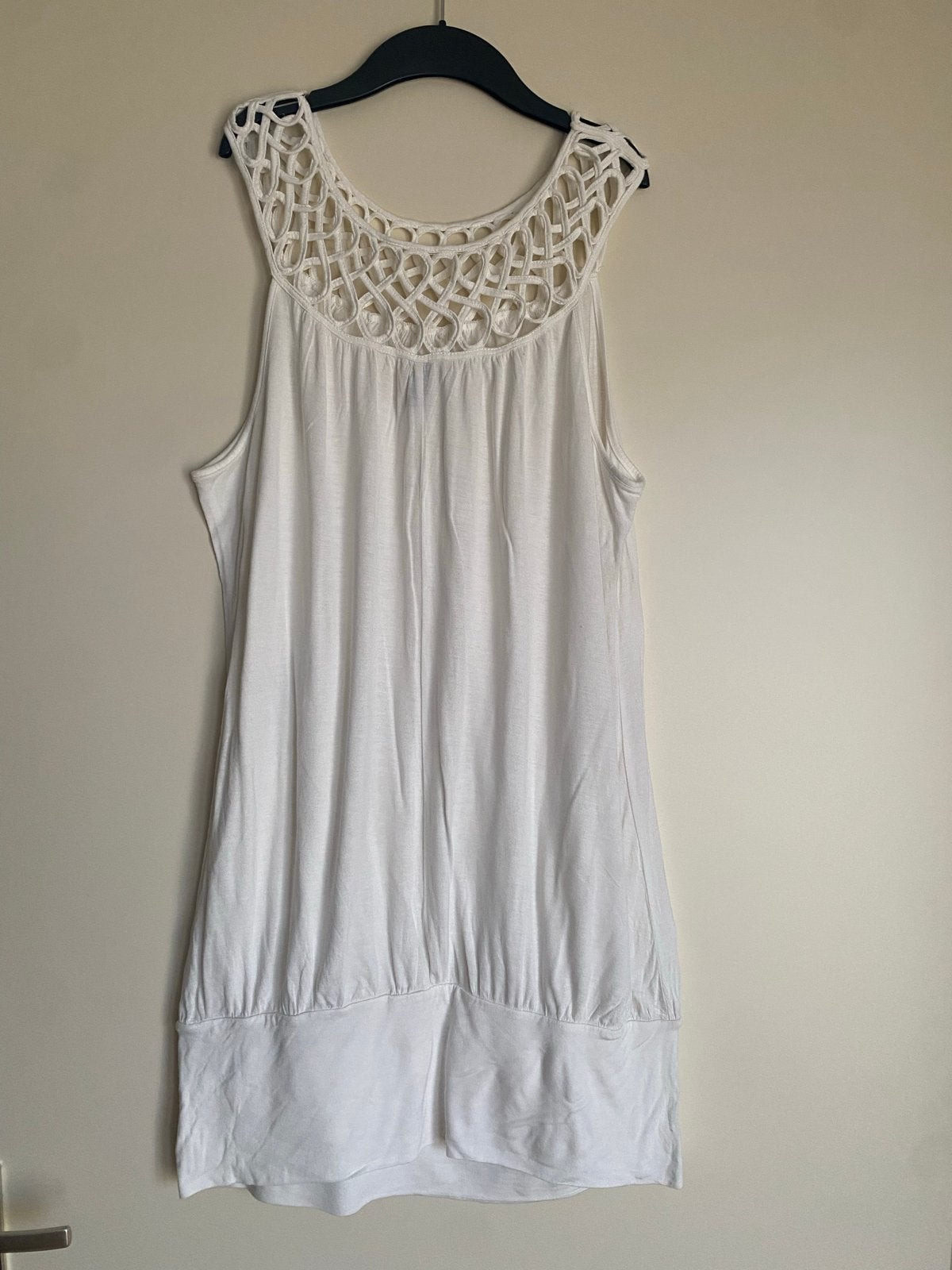 Witte mouwloze top met gehaakte halslijn, Kleding | Dames, Wit, Maat 46/48 (XL) of groter, Nieuw, Ophalen of Verzenden