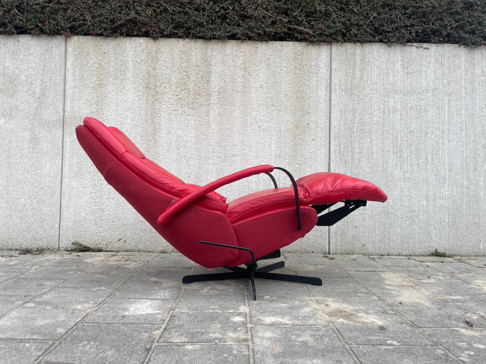 Z.g.a.n. rode prominent humberto relax fauteuil / relaxstoel, Ophalen, Minder dan 75 cm, Stof, 50 tot 75 cm